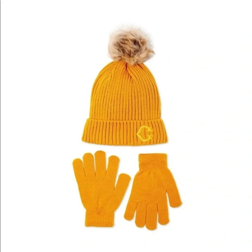 C Wonder Pom Fur Hat and Glove Matching Set NWT